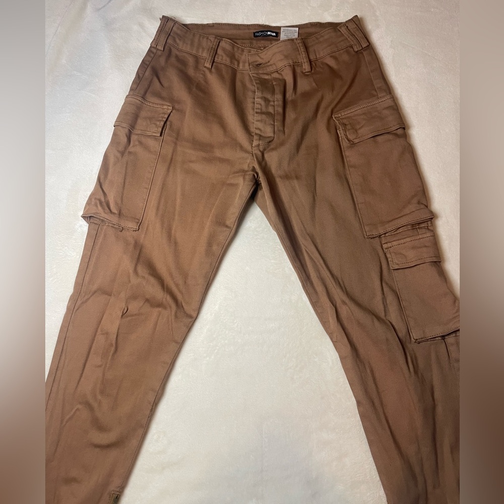 Khaki Cargo Joggers